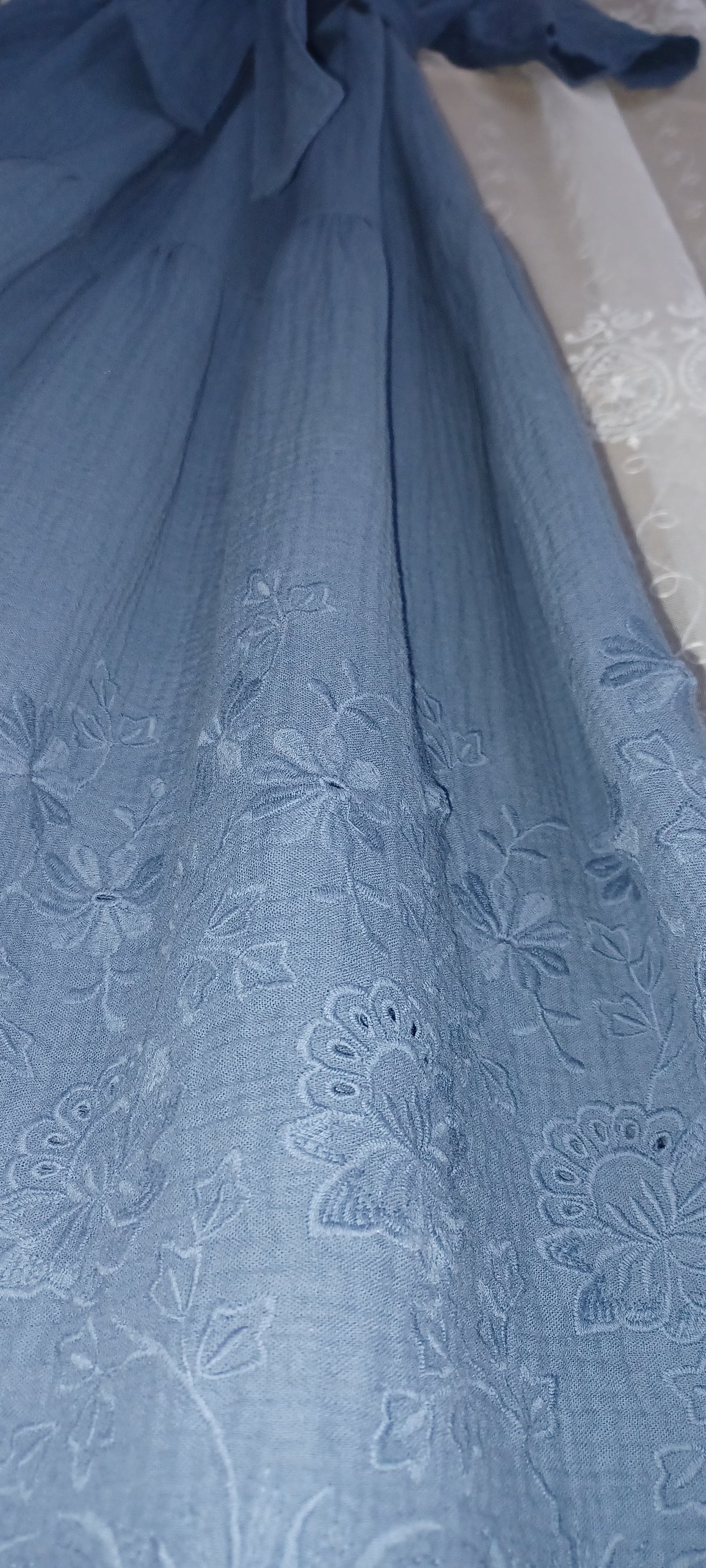 "Kornblume" Stufenkleid rauchblau