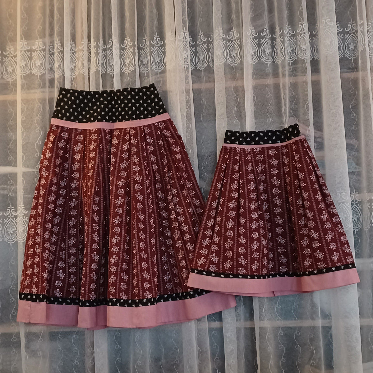 "Edelweiß" Damen Trachtenrock MiniMe rot/schwarz